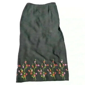 Vintage Harold’s Floral Embroidered Black Maxi Skirt Size 12